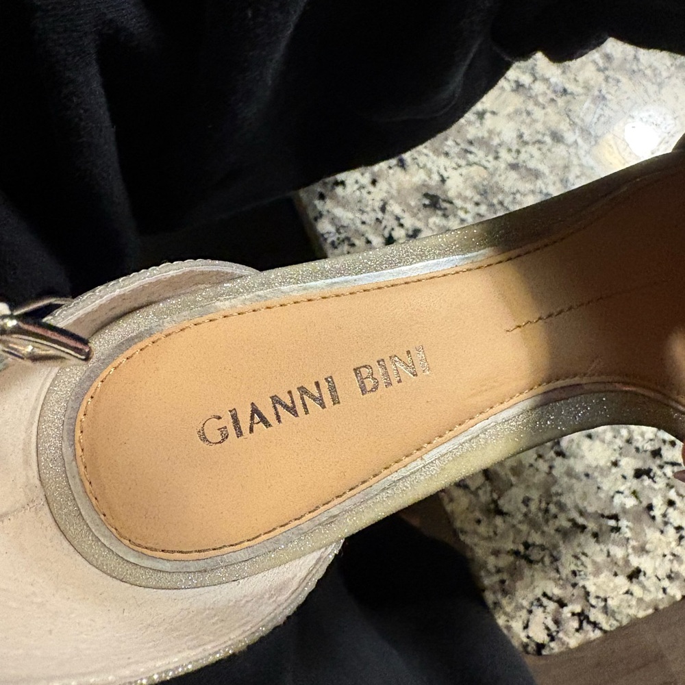 Gianni Bini Elegant Silver Heels